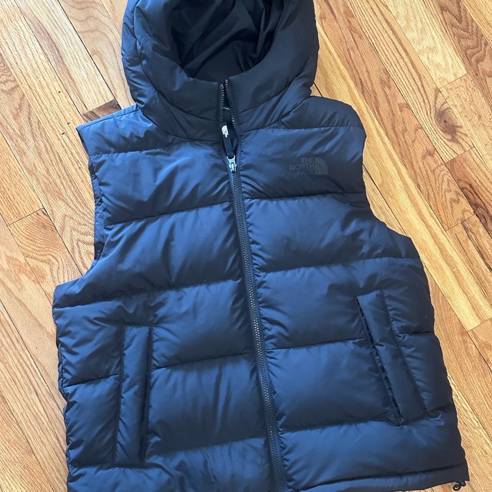 Women’s The North Face Black Insulated Hooded Vest